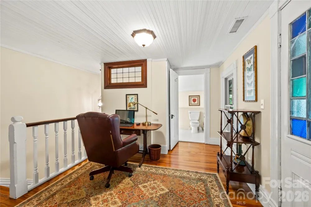 520 Esseola Street Saluda, NC 28773