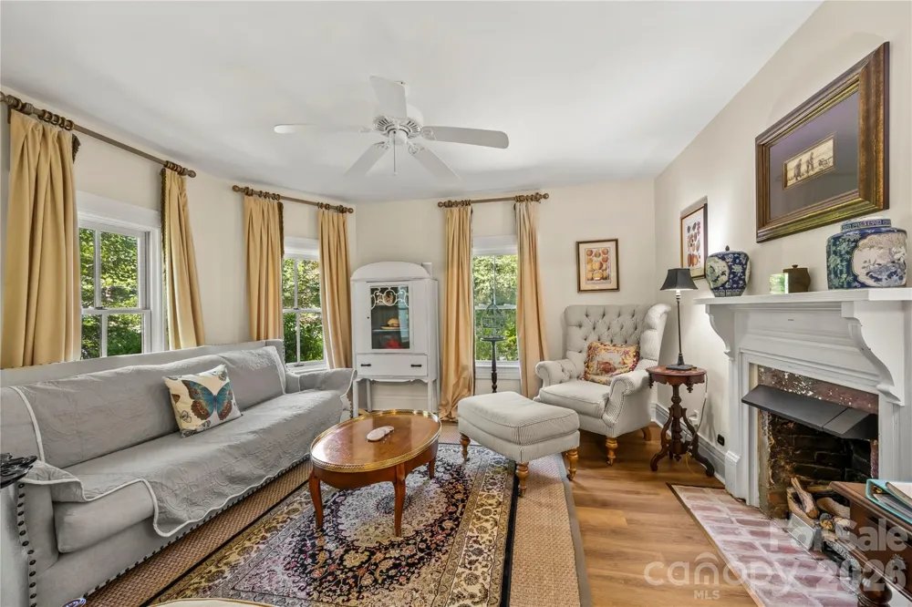 520 Esseola Street Saluda, NC 28773