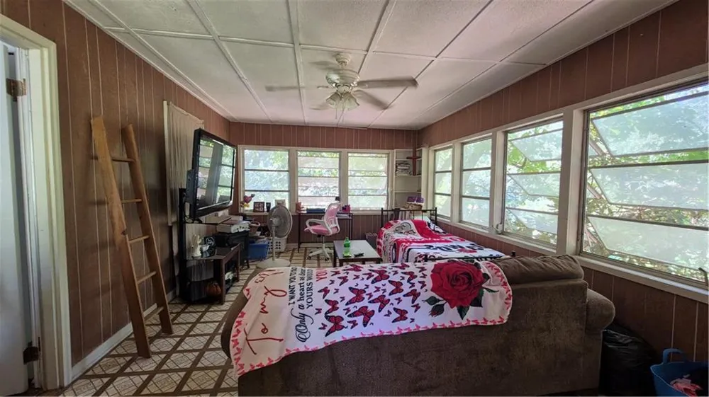 5829 Clarks Bridge Road Clermont, GA 30527