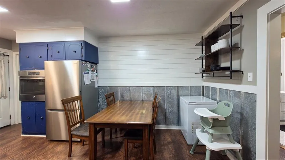 5829 Clarks Bridge Road Clermont, GA 30527
