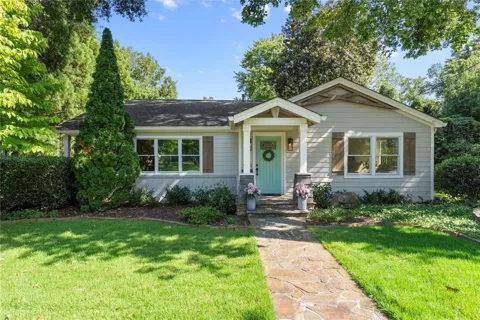 1022 Park Street