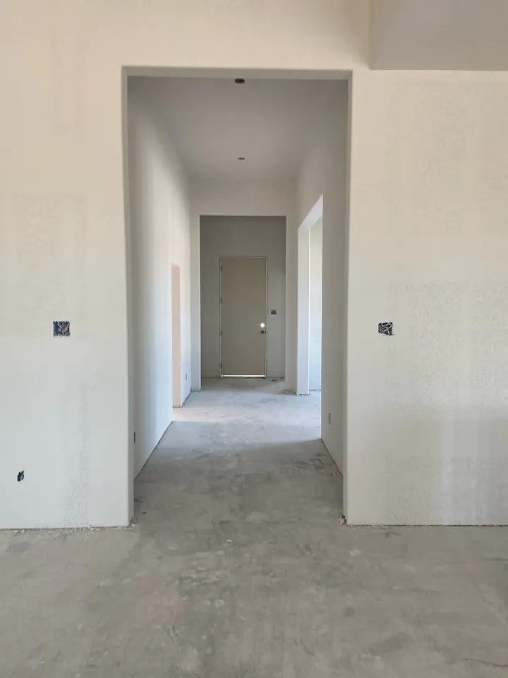 240 Horizon Road Valley View, TX 76272