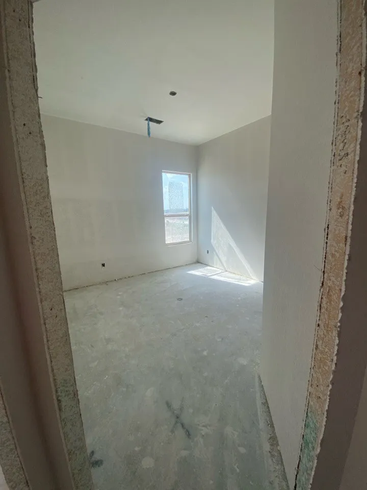 240 Horizon Road Valley View, TX 76272