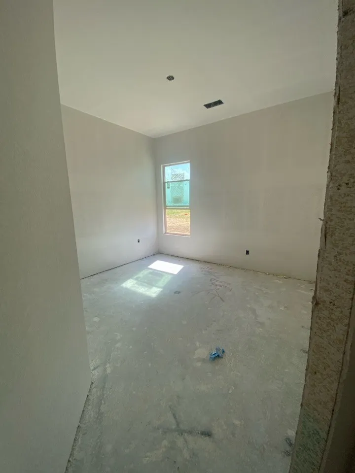 240 Horizon Road Valley View, TX 76272
