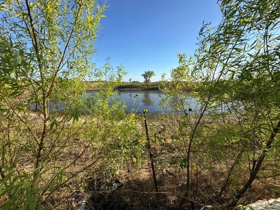 240 Horizon Road Valley View, TX 76272