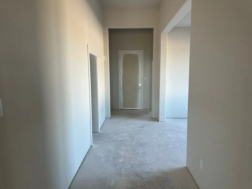 240 Horizon Road Valley View, TX 76272