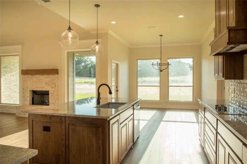 141 Prairie Winds Drive Poolville, TX 76487