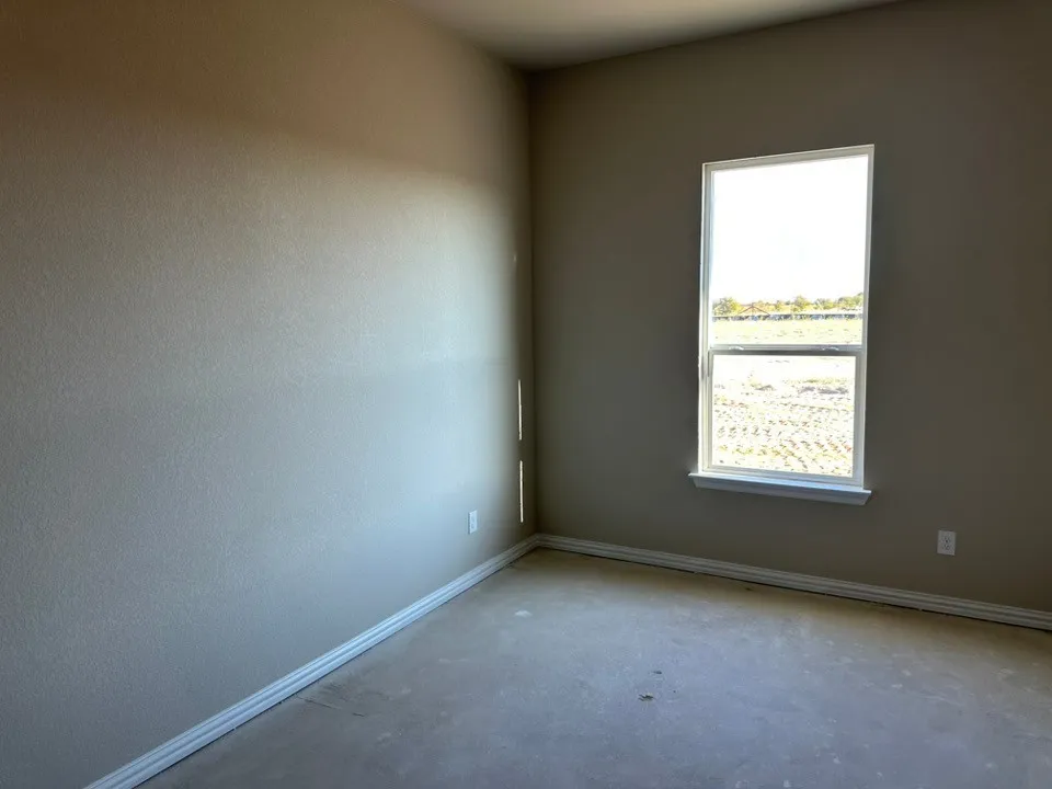 180 Horizon Road Valley View, TX 76272