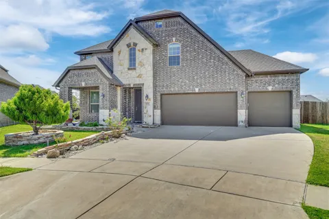 810 Acadia Court