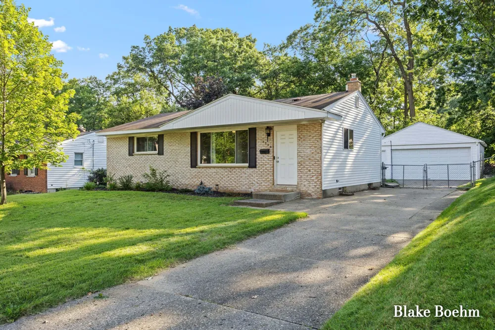 3930 Havana Avenue SW Wyoming, MI 49509