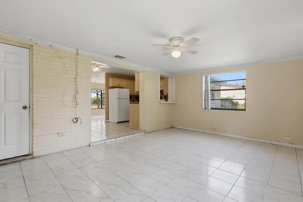980 NW 183RD STREET Miami Gardens, FL 33169