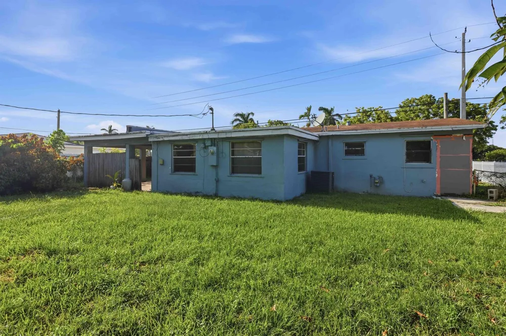 980 NW 183RD STREET Miami Gardens, FL 33169