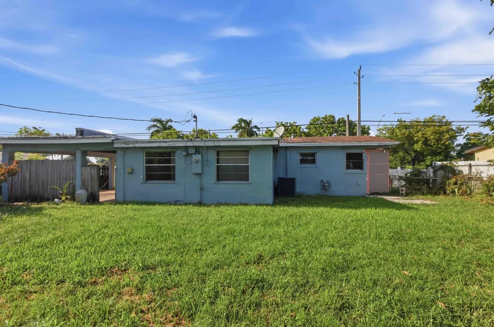 980 NW 183RD STREET Miami Gardens, FL 33169