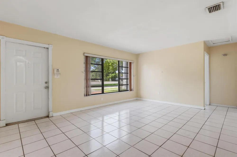 980 NW 183RD STREET Miami Gardens, FL 33169