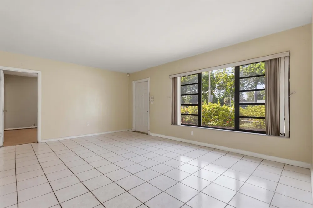980 NW 183RD STREET Miami Gardens, FL 33169