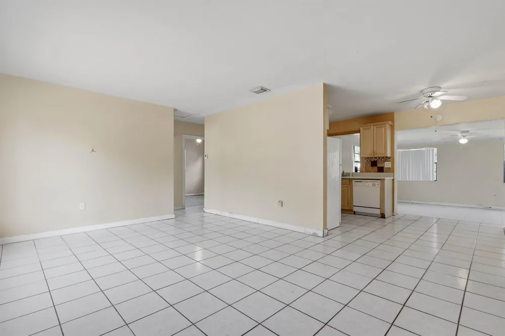 980 NW 183RD STREET Miami Gardens, FL 33169