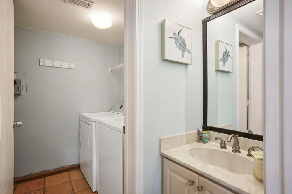 1251 S Federal Highway Boca Raton, FL 33432