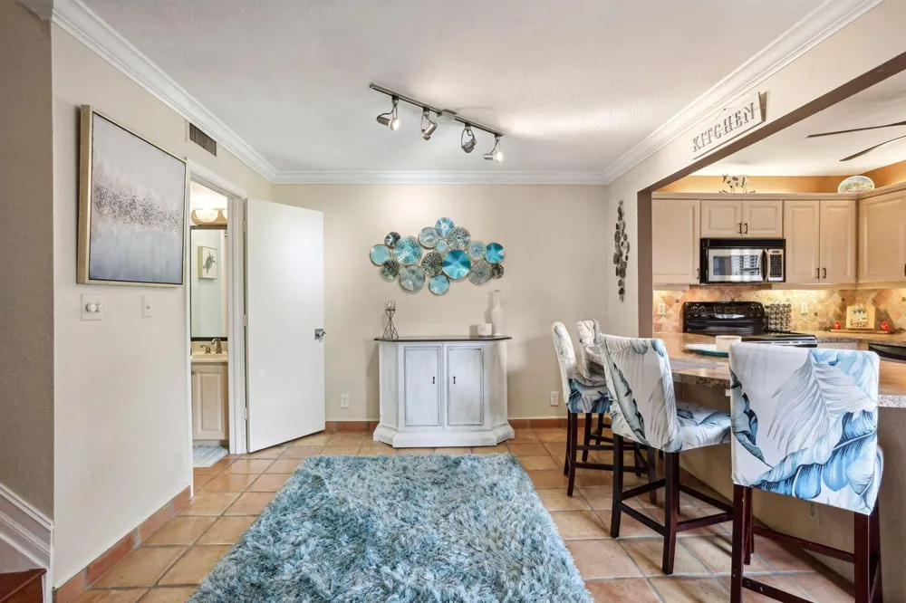1251 S Federal Highway Boca Raton, FL 33432