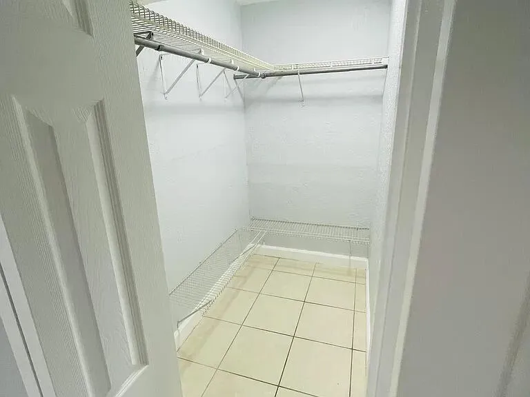 890 NW 45 AVENUE #32 Miami, FL 33126