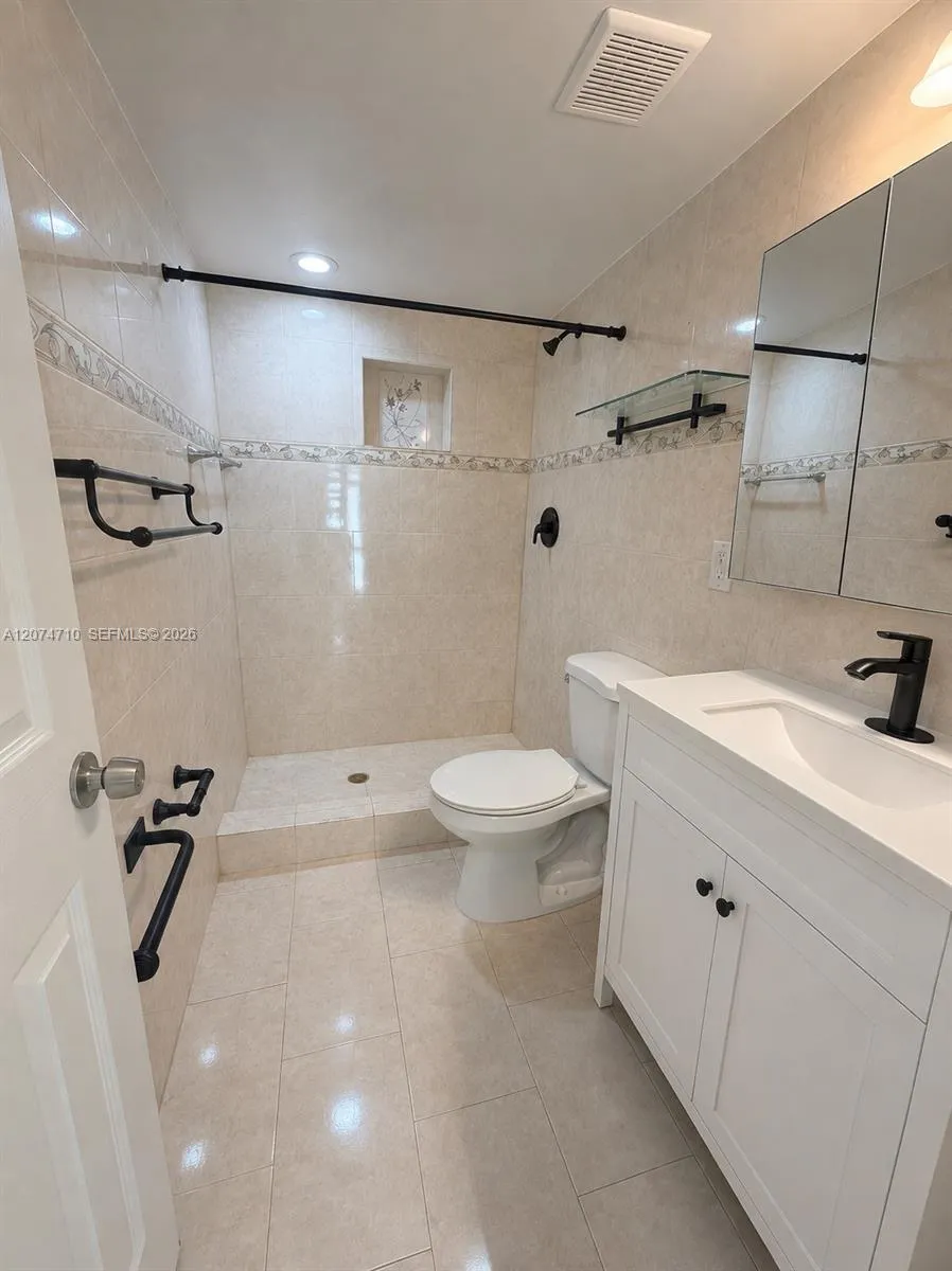 15342 SW 72nd St #17-14 Miami, FL 33193