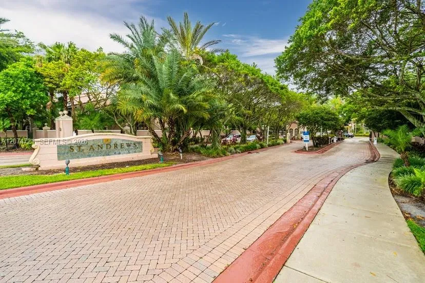 12166 Saint Andrews Pl #104 Miramar, FL 33025