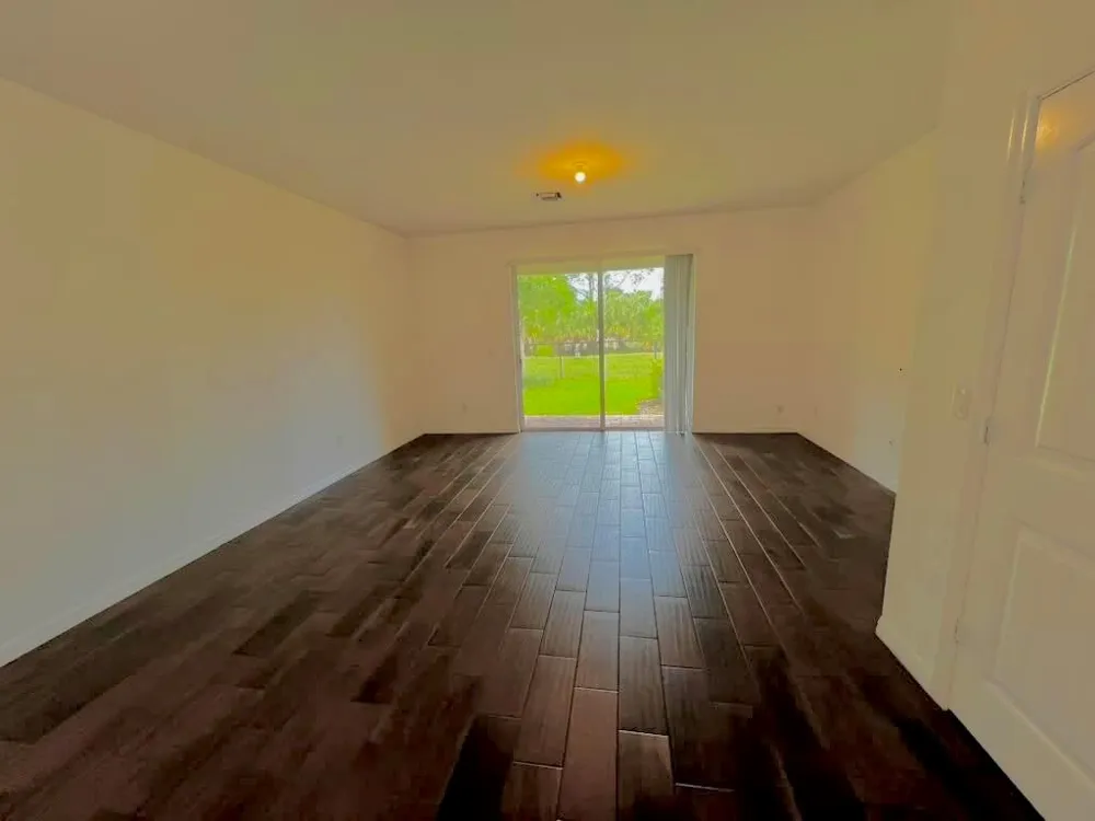 1129 VERMILION DRIVE 