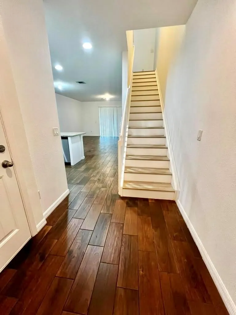 1129 VERMILION DRIVE 