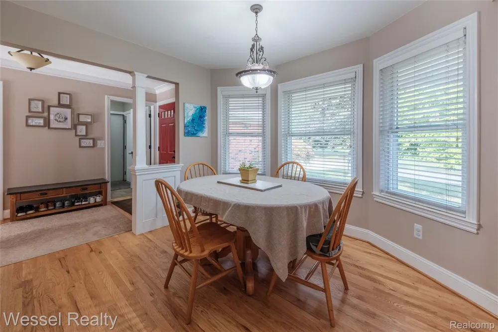 2096 Winchester Road Rochester Hills City, MI 48307