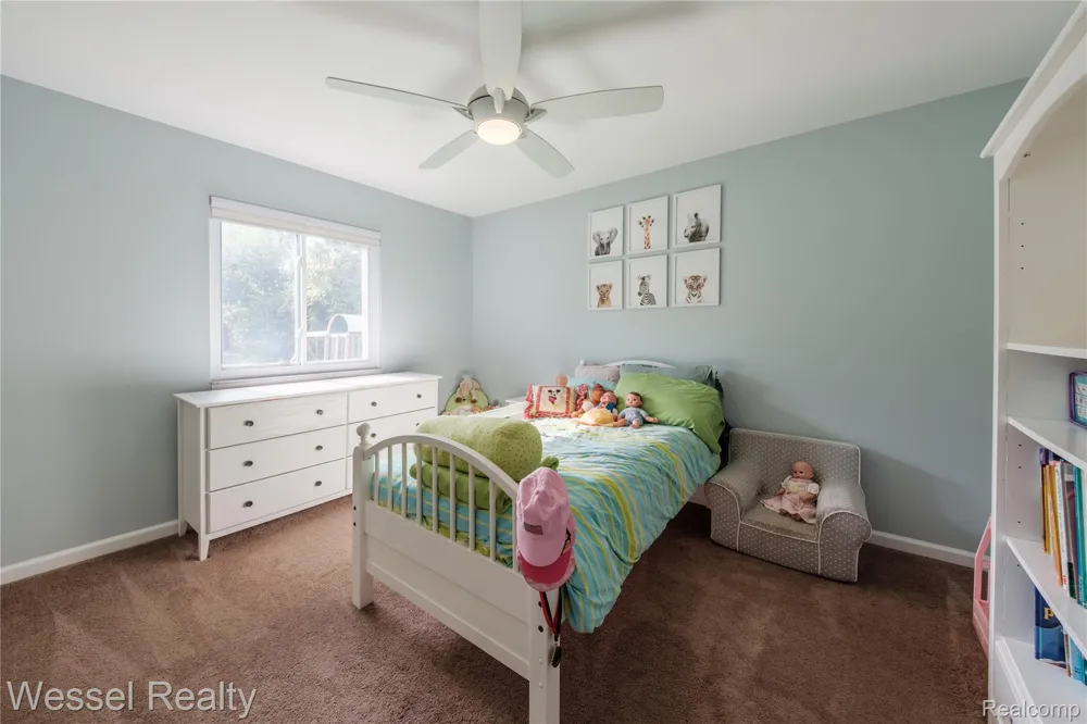 2096 Winchester Road Rochester Hills City, MI 48307