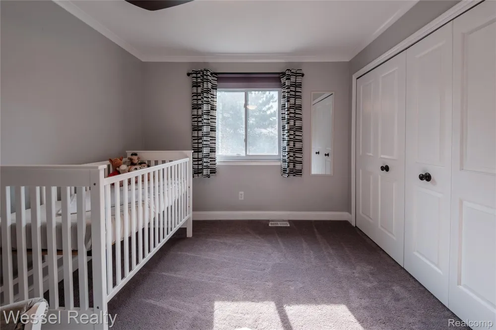 2096 Winchester Road Rochester Hills City, MI 48307