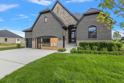 4107 Blossom Drive
