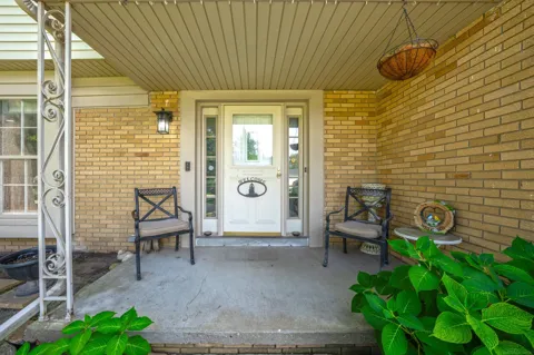 8916 Tamarack Drive