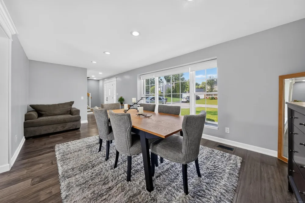 8916 Tamarack Drive Shelby Charter Township, MI 48317