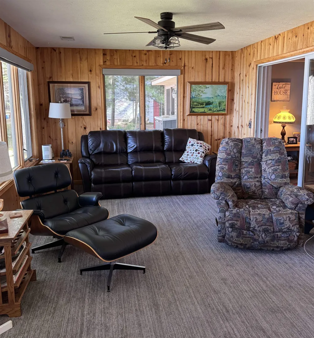 840 S Oak Drive Lake Township, MI 49651