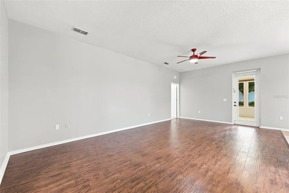 192 BLACKSTONE CREEK ROAD Groveland, FL 34736