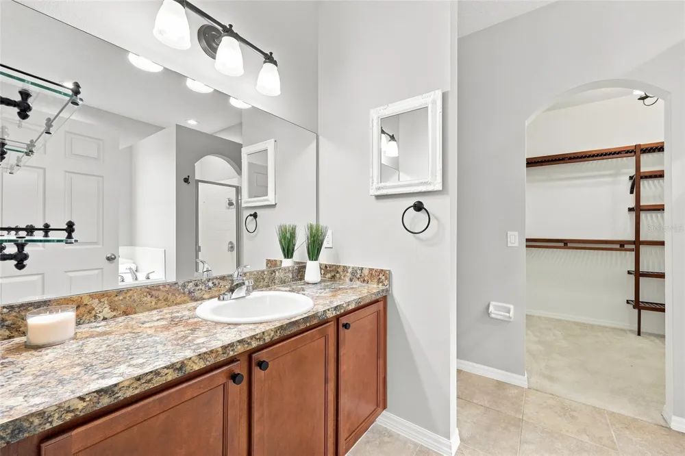 192 BLACKSTONE CREEK ROAD Groveland, FL 34736