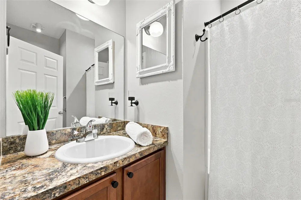 192 BLACKSTONE CREEK ROAD Groveland, FL 34736