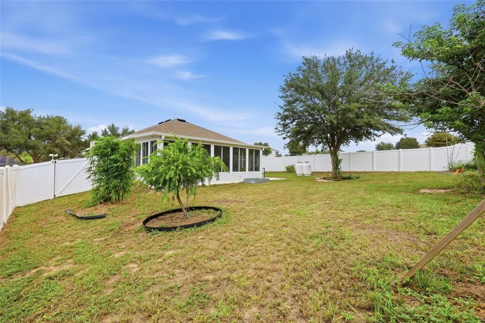 192 BLACKSTONE CREEK ROAD Groveland, FL 34736