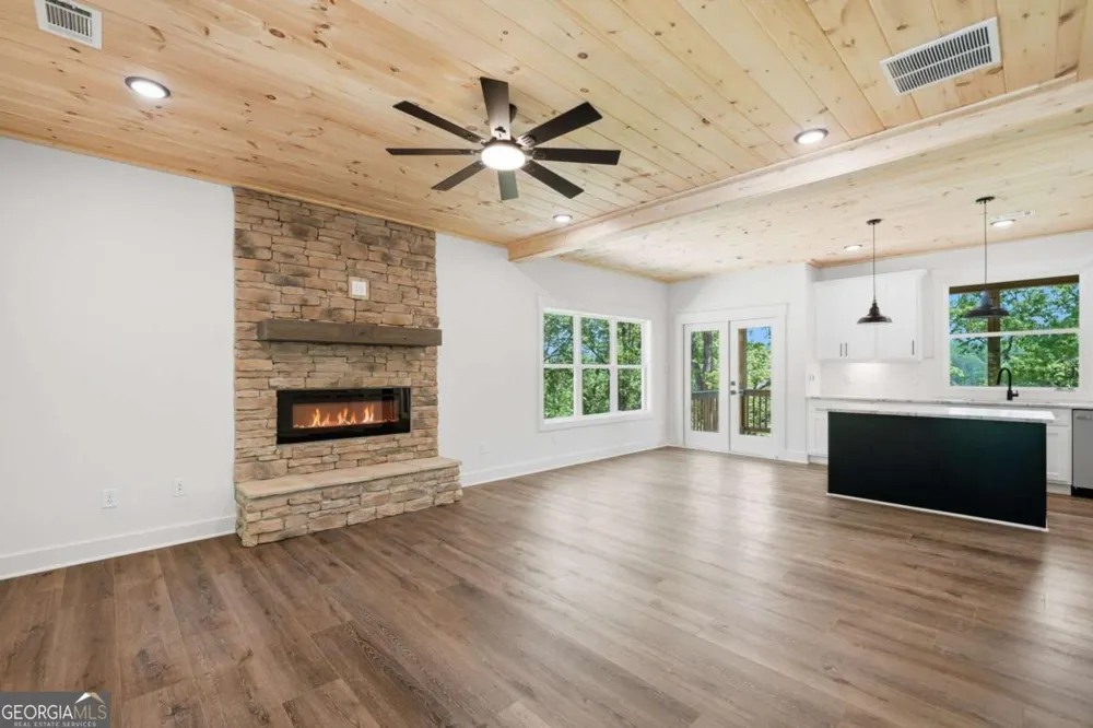 1600 Dover DR Ranger, GA 30734