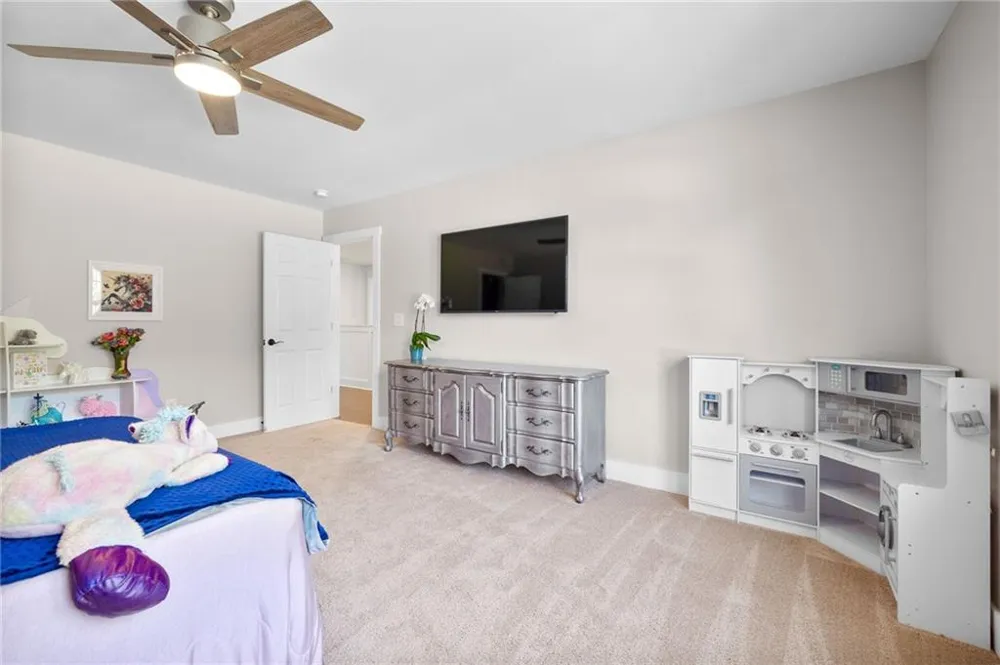 142 Brookwood Avenue Commerce, GA 30529
