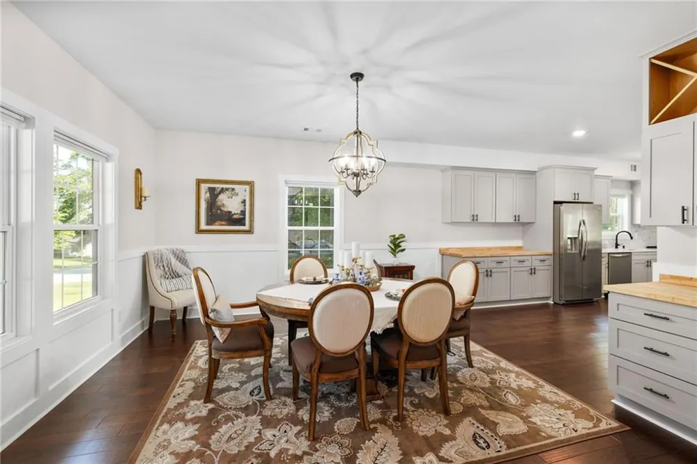 142 Brookwood Avenue Commerce, GA 30529