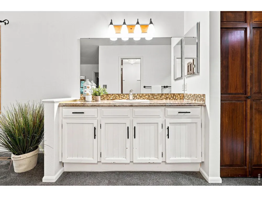 7356 Dry Creek Road Niwot, CO 80503