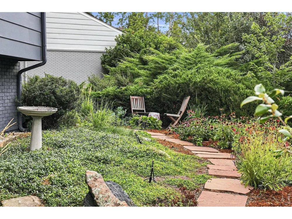 7356 Dry Creek Road Niwot, CO 80503