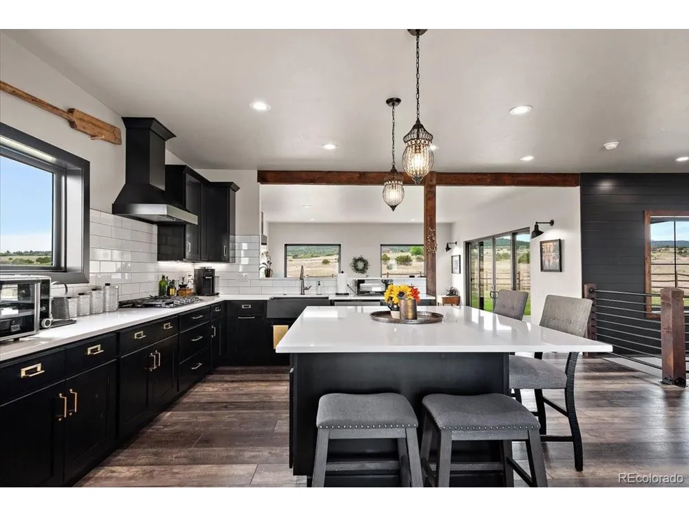 9105 Lago Vistas Boulevard Colorado City, CO 81019