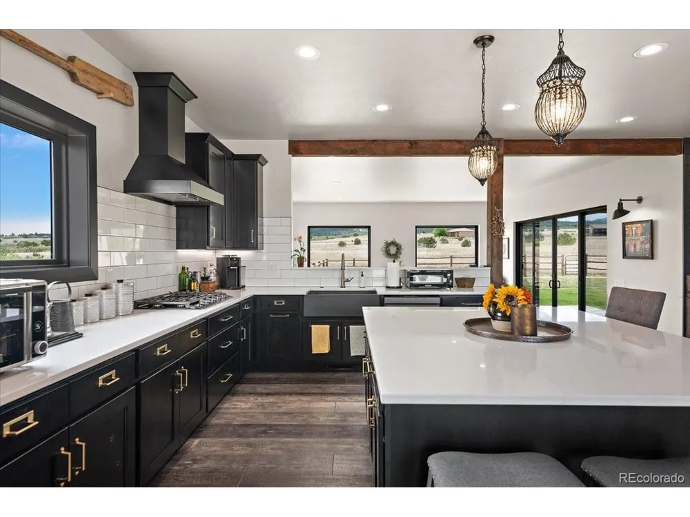 9105 Lago Vistas Boulevard Colorado City, CO 81019