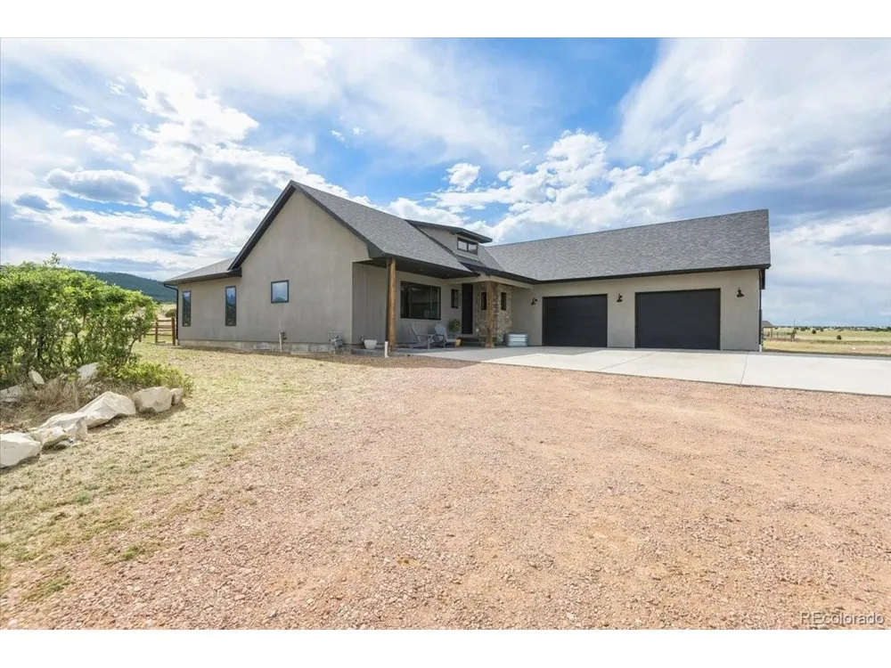 9105 Lago Vistas Boulevard Colorado City, CO 81019