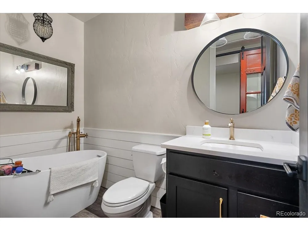 9105 Lago Vistas Boulevard Colorado City, CO 81019