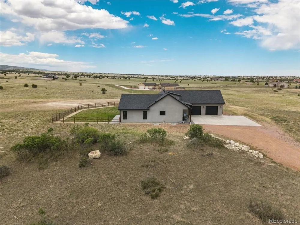 9105 Lago Vistas Boulevard Colorado City, CO 81019