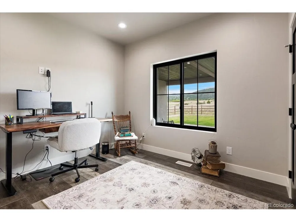 9105 Lago Vistas Boulevard Colorado City, CO 81019