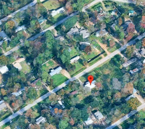 8215 Rolling Oaks Drive